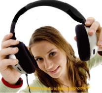 woman-gives-headphones